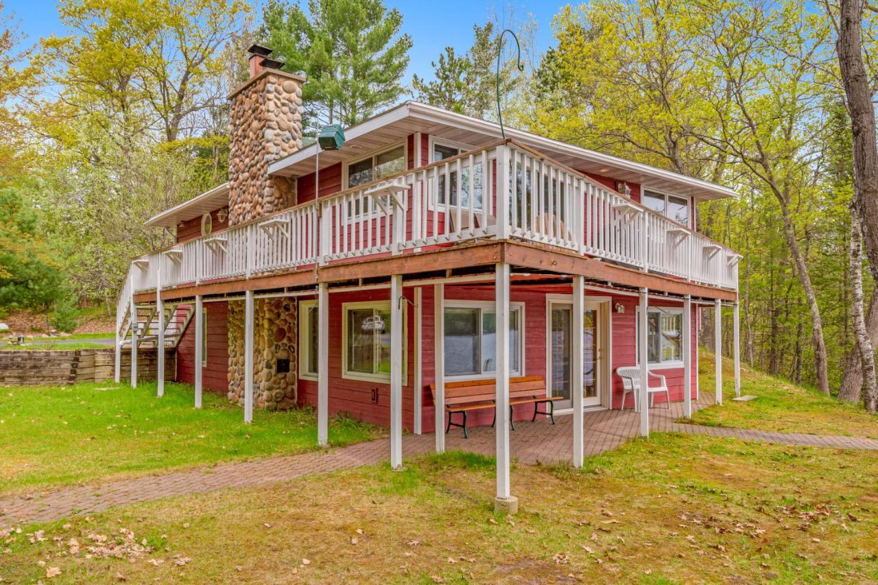 Eagle River Lakefront Oasis Villa Exterior photo